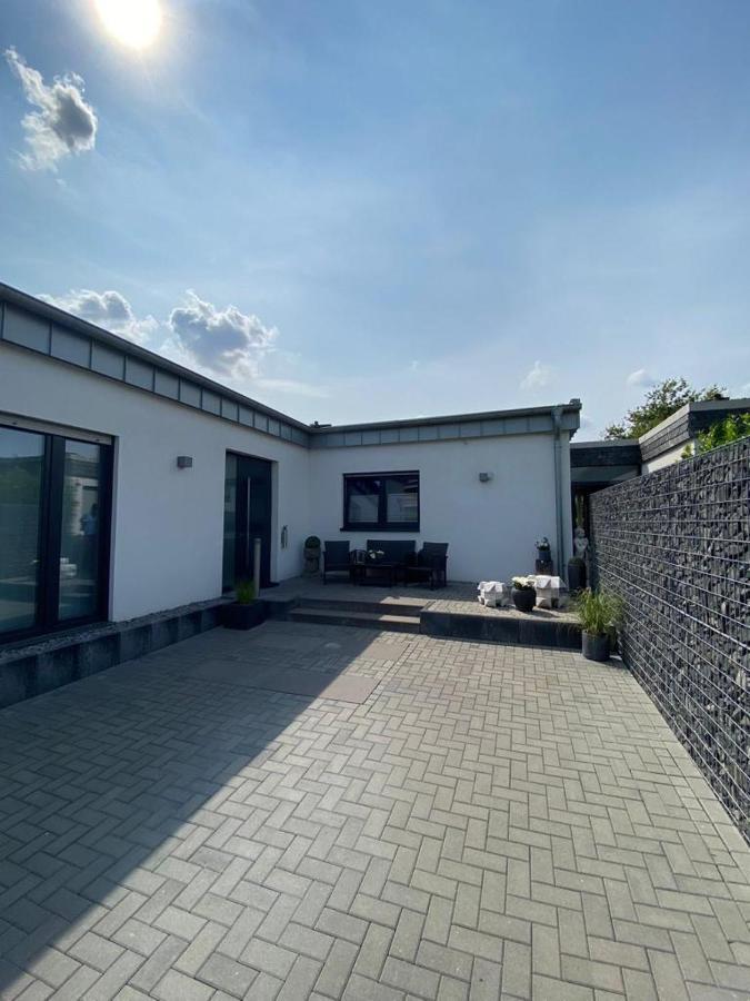 BÖ21 Luxusappartement Büttgen Extérieur photo
